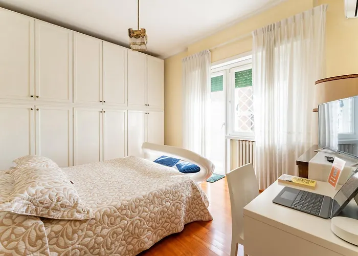Penthouse Private Bath & Wi Fi Ac Rzym
